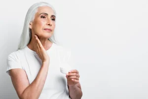 הקשר בין גיל, קולגן והידוק העור לאחר שאיבת שומן